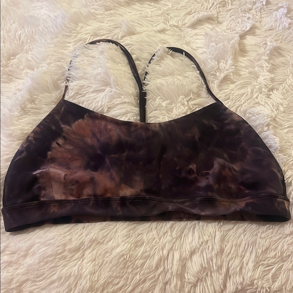 Lululemon Flow Y Nulu Sports Bra